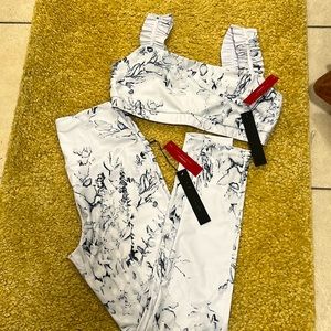 Carbon 38 workout set, the top is L and the leggings are size M